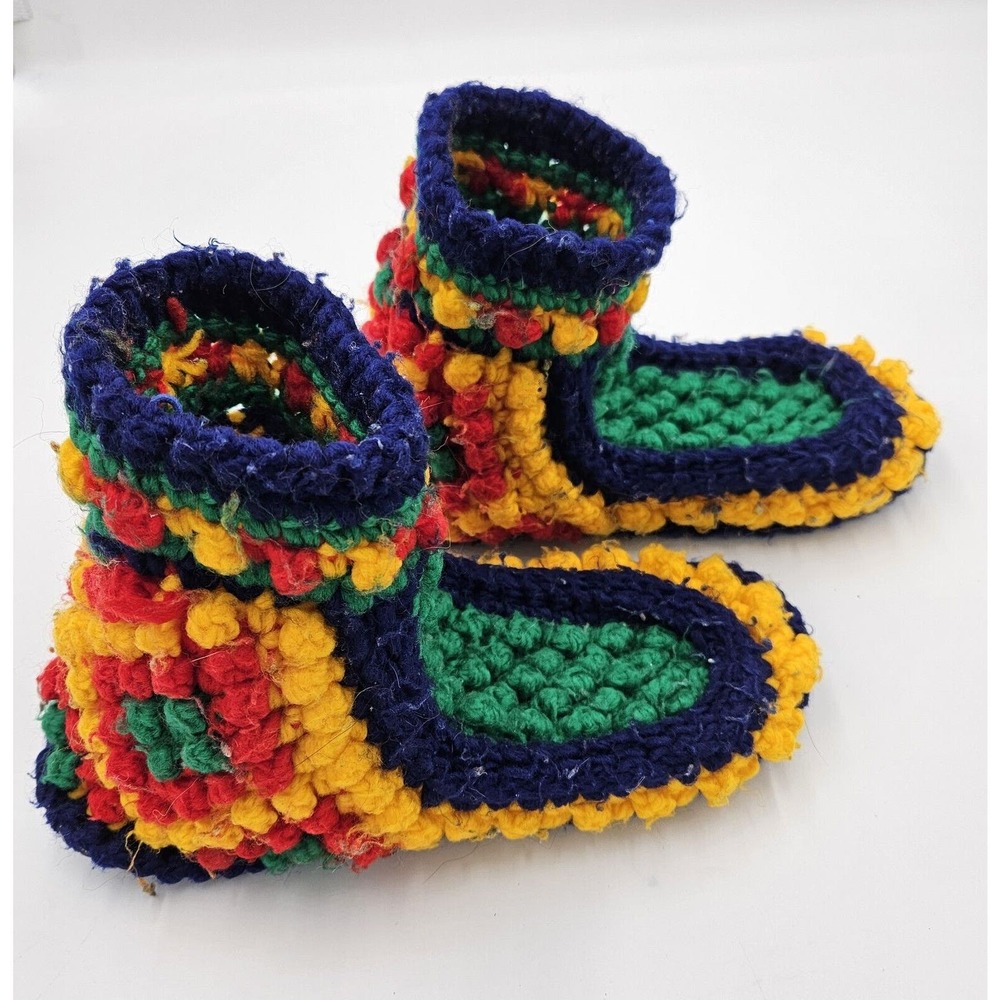 Crochet Reggae Rasta Slippers Ankle Booties Rubber Bottom Size 9.5 Womens 8 Mens